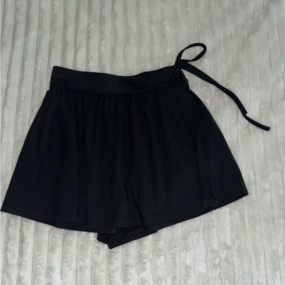 Madewell Flex Wrap Mini Skort • Medium